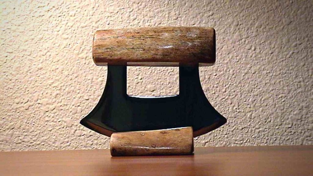 Ulu knife