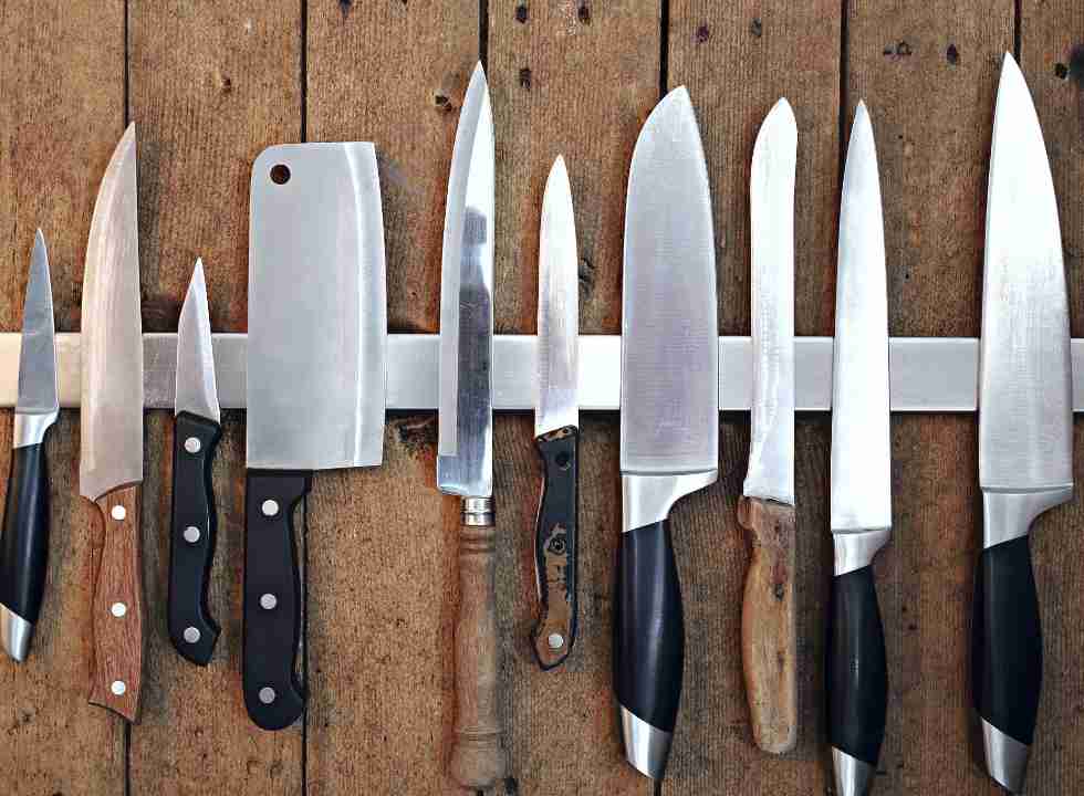What Are The Best Stainless Steel Types For Kitchen Knives